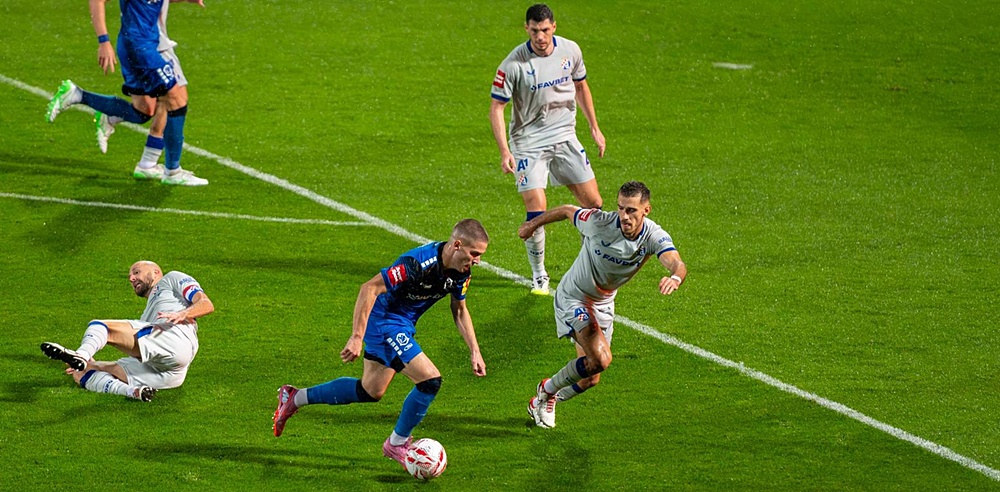 Dinamo uvjerljiv u Varaždinu